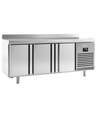 3 DOOR GN1/1 COUNTER WITH UPSTAND 460L